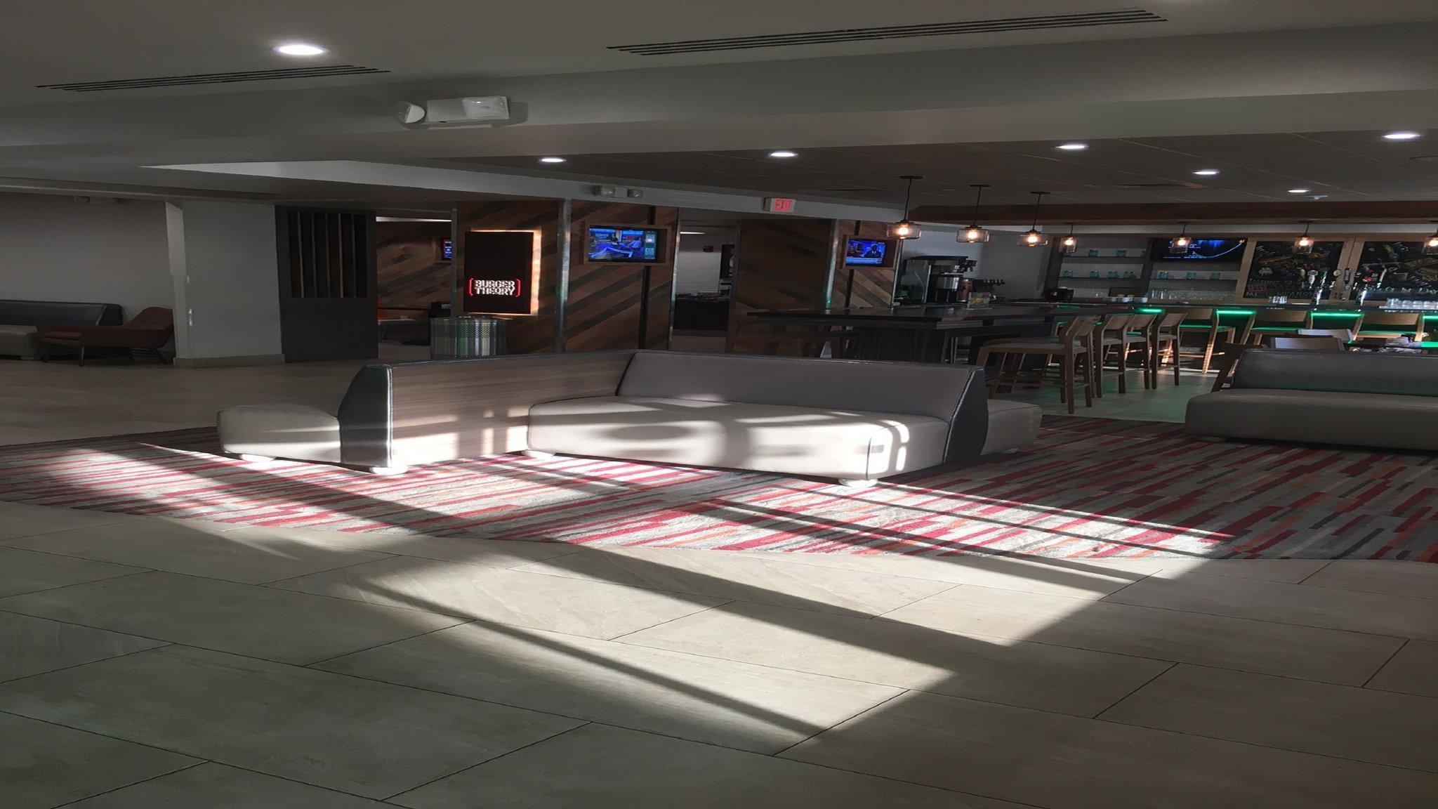 Holiday Inn Hotel Atlanta-Northlake, A Full Service Hotel Tucker Exterior photo