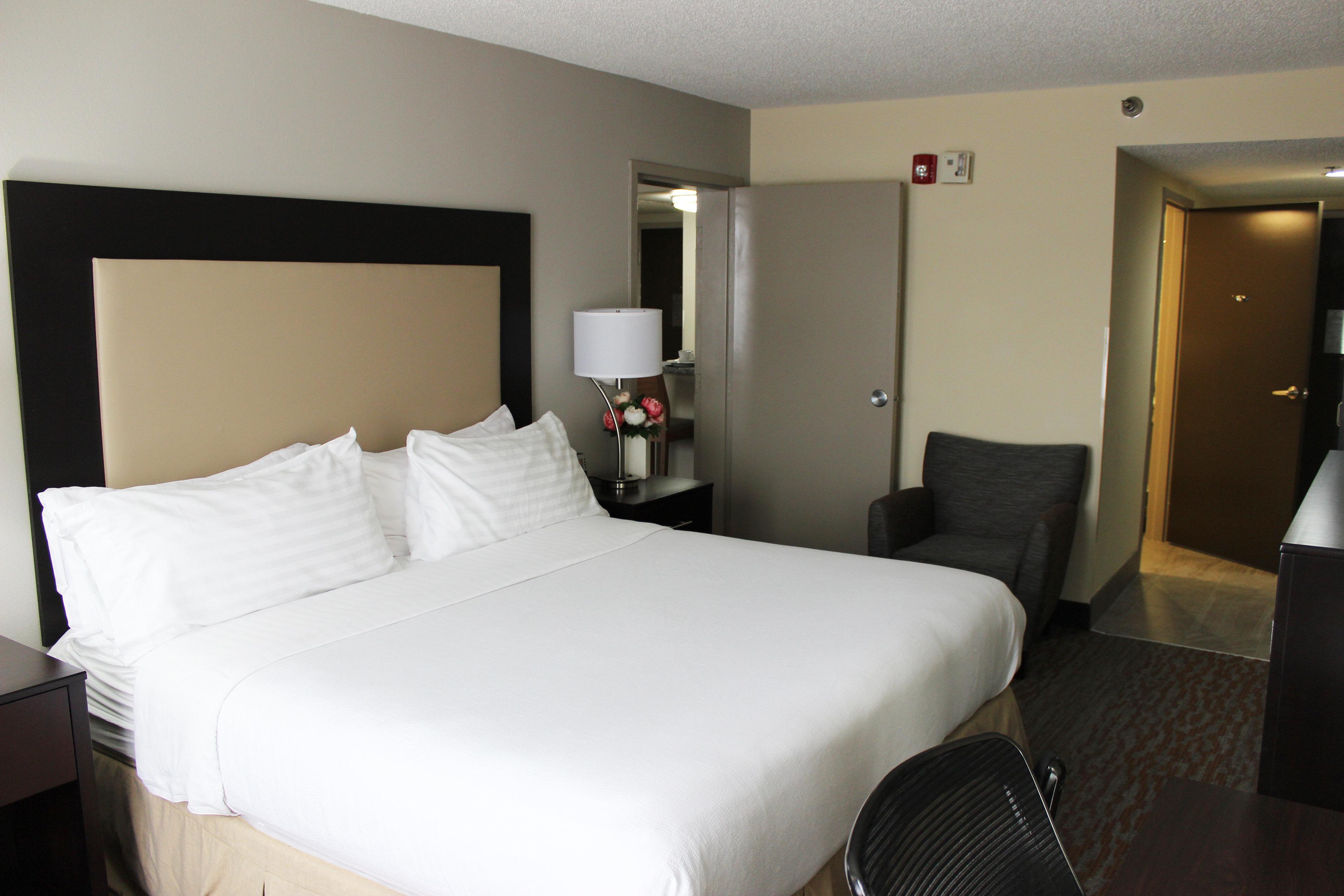 Holiday Inn Hotel Atlanta-Northlake, A Full Service Hotel Tucker Exterior photo