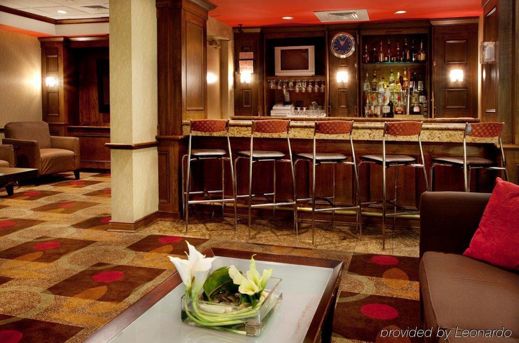 Holiday Inn Hotel Atlanta-Northlake, A Full Service Hotel Restaurant photo