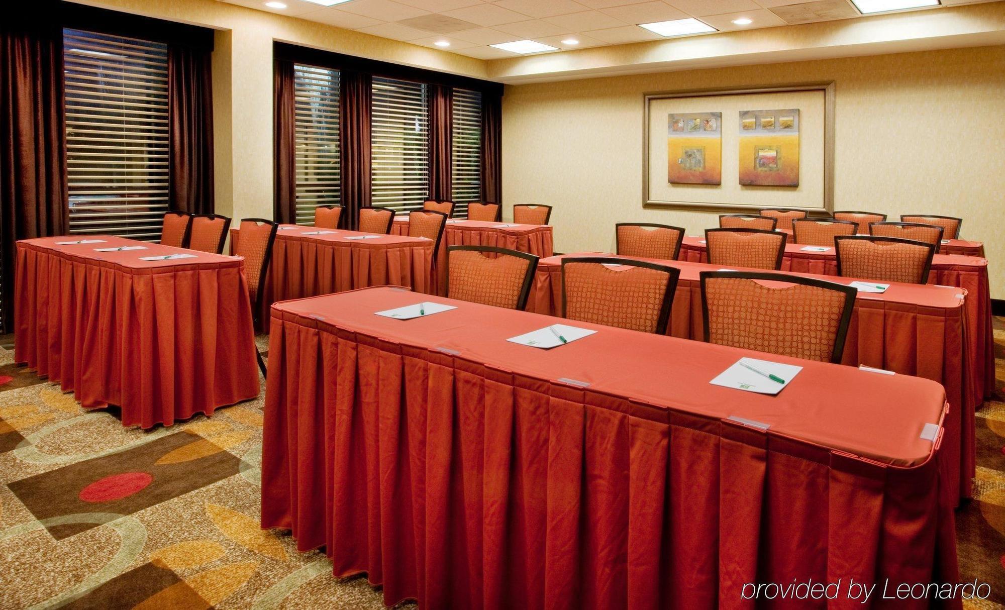 Holiday Inn Hotel Atlanta-Northlake, A Full Service Hotel Tucker Facilities photo