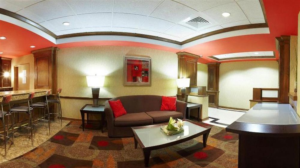 Holiday Inn Hotel Atlanta-Northlake, A Full Service Hotel Tucker Exterior photo