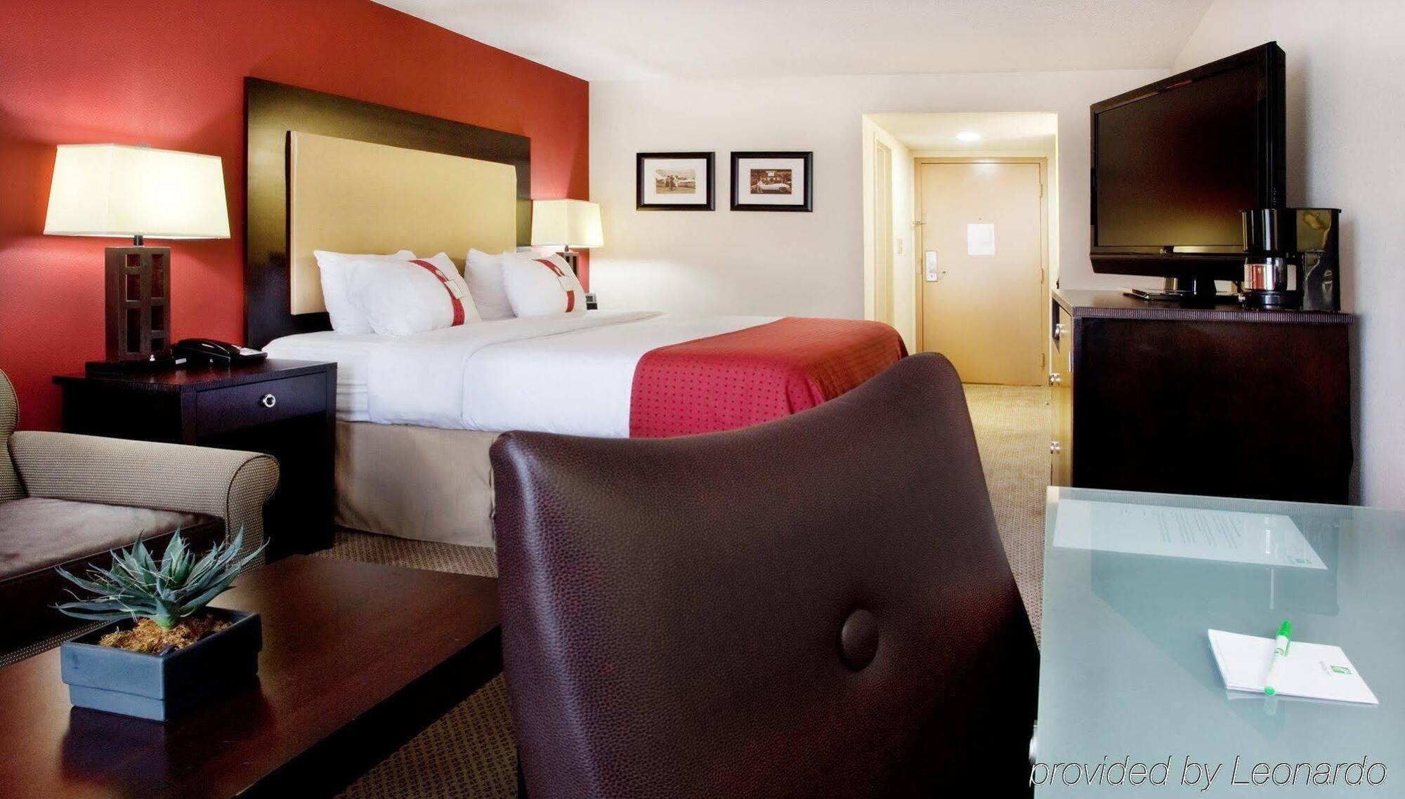 Holiday Inn Hotel Atlanta-Northlake, A Full Service Hotel Tucker Exterior photo
